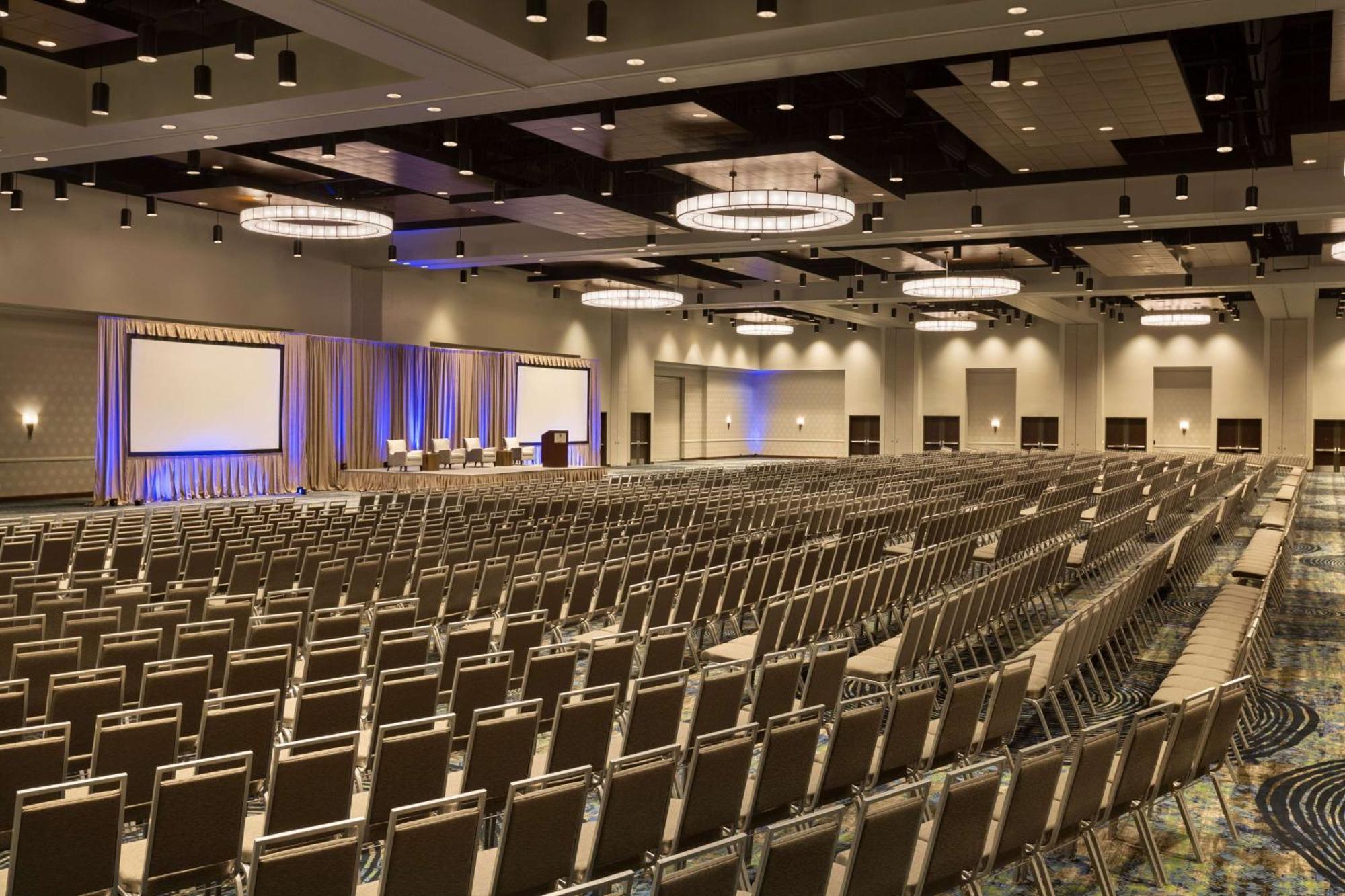 Embassy Suites By Hilton Denton Convention Center Eksteriør bilde